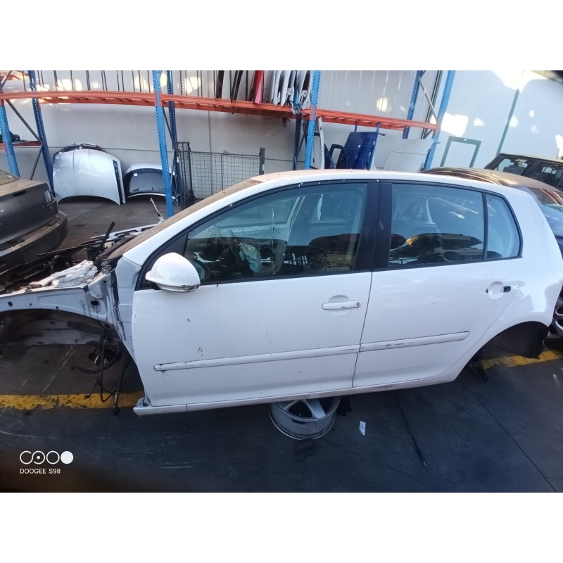 VOLKSWAGEN GOLF V BERLINA (1K1)