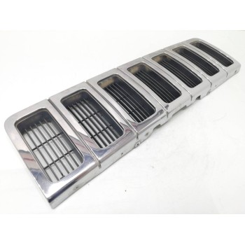 Recambio de panel frontal para jeep cherokee (j) 2.5 td referencia OEM IAM 55235305  