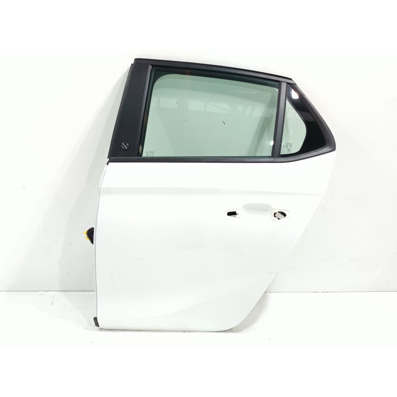 Recambio de puerta trasera izquierda para opel corsa f e gs referencia OEM IAM   
