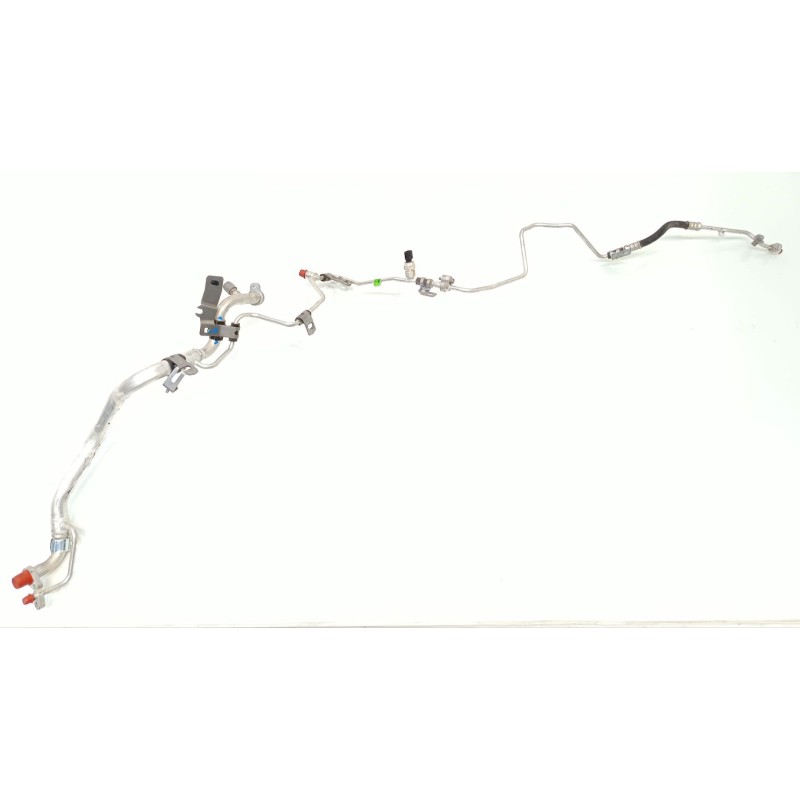 Recambio de tubos aire acondicionado para renault clio v business edition referencia OEM IAM 924400929R  