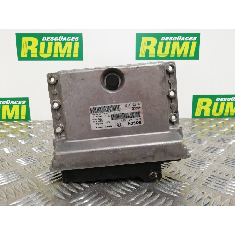 Recambio de centralita motor uce para citroën xantia berlina 1.9 td exclusive referencia OEM IAM 9624519580 0281001262 