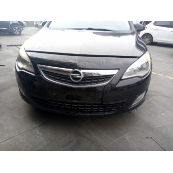opel astra j lim. del año 2011