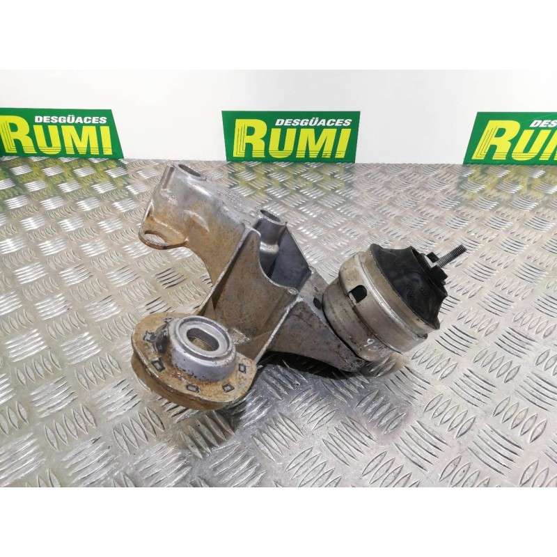 Recambio de soporte motor para audi a4 avant (b5) 1.9 tdi referencia OEM IAM   