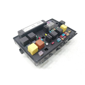 CAJA RELES / FUSIBLES 13206754 5DK00866838 