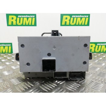 Recambio de caja reles / fusibles para fiat punto berlina (188) 1.2 16v dynamic referencia OEM IAM 46817785 46520600 46817786