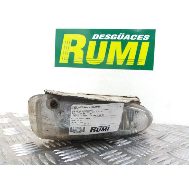 Recambio de faro antiniebla izquierdo para chrysler voyager (gs) 2.5 td family referencia OEM IAM   