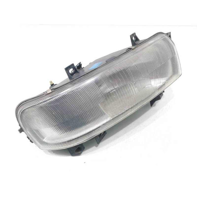 Recambio de faro derecho para renault master desde ´98 caja cerrada, techo ´´maxi´´ l3h3 rs 4078 referencia OEM IAM 7700352104  