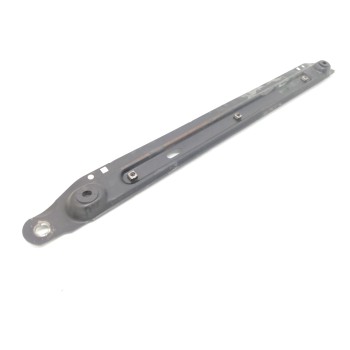 Recambio de travesaño inferior para peugeot partner kasten confort l1 referencia OEM IAM   