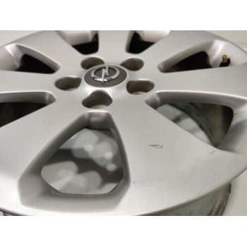 Recambio de llanta para opel insignia berlina cosmo referencia OEM IAM 13235010  