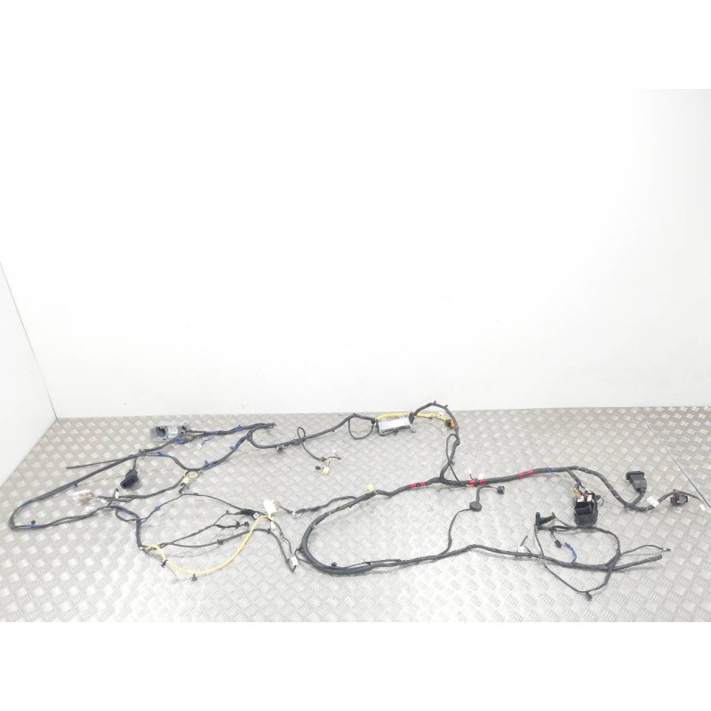 Recambio de no identificado para kia cee´d tech referencia OEM IAM 17530132 INSTALACCION ELECTRICA 3317526152J