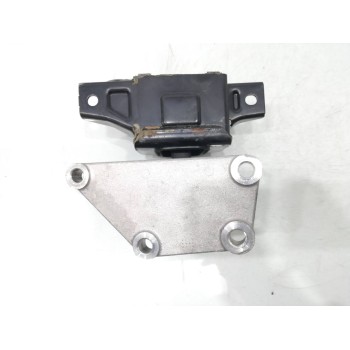 Recambio de soporte motor para kia cee´d tech referencia OEM IAM 170322235517  