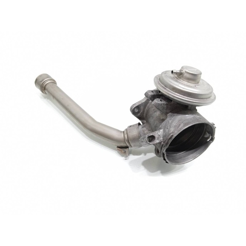 Recambio de valvula egr para mercedes-benz clase c (w203) berlina 270 cdi (203.016) referencia OEM IAM A6110900754  