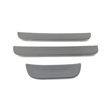 Recambio de moldura para kia cee´d tech referencia OEM IAM 85883A2000WK 85888A2000WK 85873A2000WK