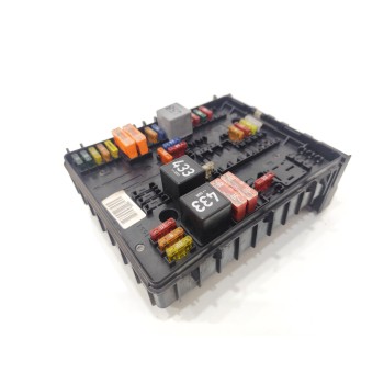 Recambio de caja reles / fusibles para audi a3 (8p) 2.0 tdi ambiente referencia OEM IAM 1K0937124H  