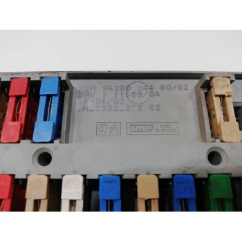 Recambio de caja reles / fusibles para peugeot 607 (s1) 3.0 v6 24v referencia OEM IAM 9628024480  
