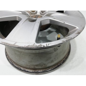 Recambio de llanta para audi a4 avant (8e) 1.9 tdi referencia OEM IAM 8E0601025  