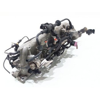 Recambio de colector admision para opel insignia berlina cosmo referencia OEM IAM 55564546  