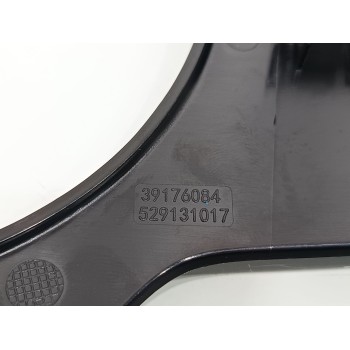 Recambio de embellecedor salpicadero para opel corsa f e gs referencia OEM IAM 39176078  