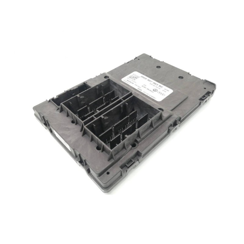 Recambio de modulo electronico para audi a4 avant (8w5) básico referencia OEM IAM 8W0907063BC 8W0907063 03013001 