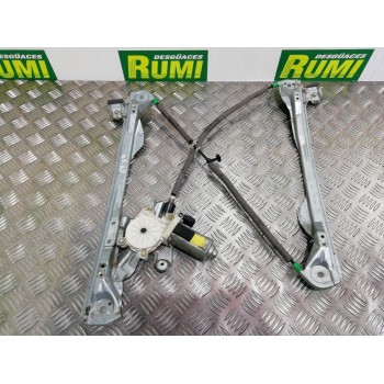 ELEVALUNAS DELANTERO DERECHO 