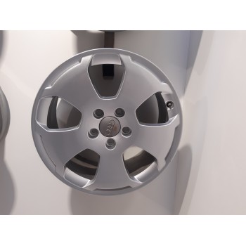Recambio de juego llantas para audi a3 (8p) 2.0 tdi ambiente referencia OEM IAM 8P0601025C  