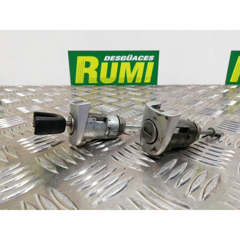 Recambio de juego bombines para volkswagen passat berlina (3b2) básico referencia OEM IAM   