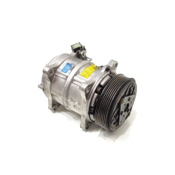 Recambio de compresor aire acondicionado para volvo s70 berlina 2.5 d / tdi referencia OEM IAM 8708581  