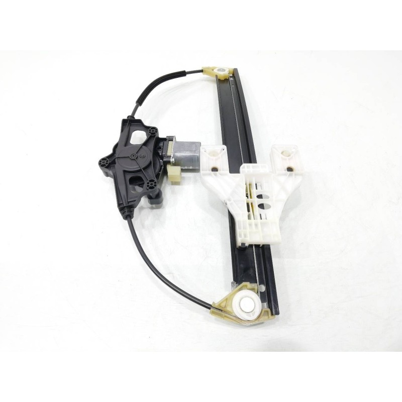 Recambio de elevalunas trasero izquierdo para audi a4 avant (8w5) básico referencia OEM IAM 8W0839461 8W0959811 0130822669