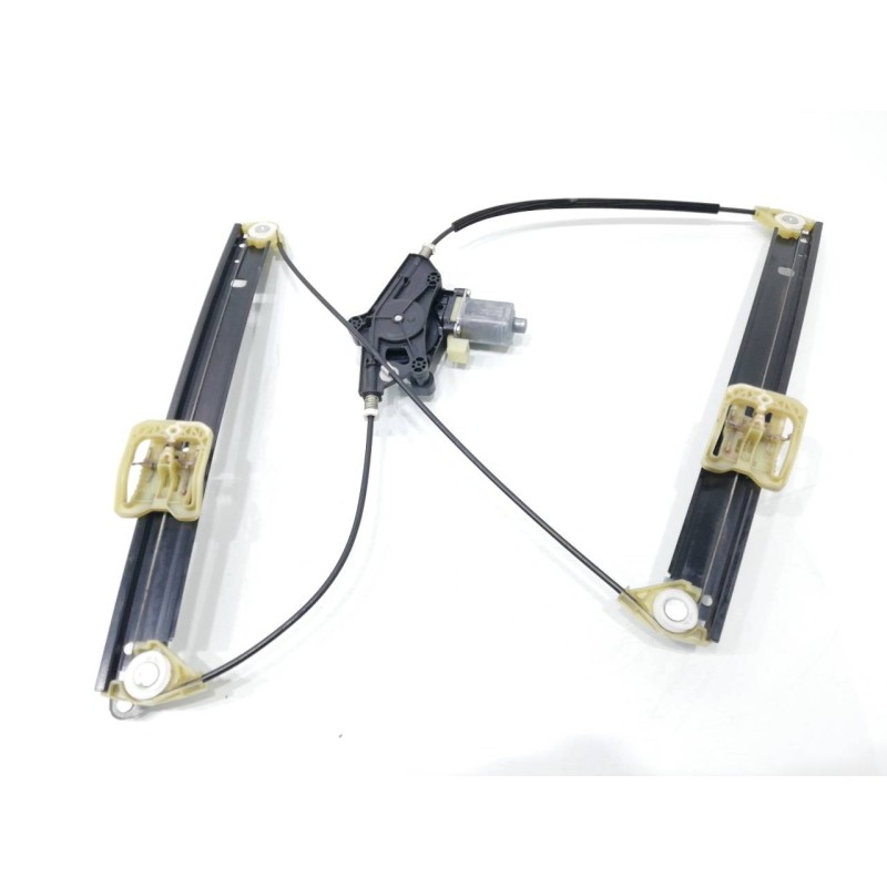 Recambio de elevalunas delantero izquierdo para audi a4 avant (8w5) básico referencia OEM IAM 8W0837461 8W0959801 0130822705
