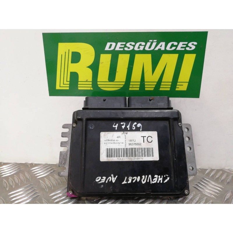 Recambio de centralita motor uce para chevrolet kalos 1.4 se referencia OEM IAM 96376652 S010016040A9 