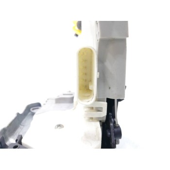 Recambio de cerradura puerta trasera derecha para audi a4 avant (8w5) básico referencia OEM IAM 8X0839016E  
