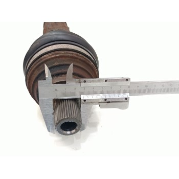 Recambio de transmision delantera derecha para volkswagen passat berlina (3c2) advance referencia OEM IAM 1Q0407272  