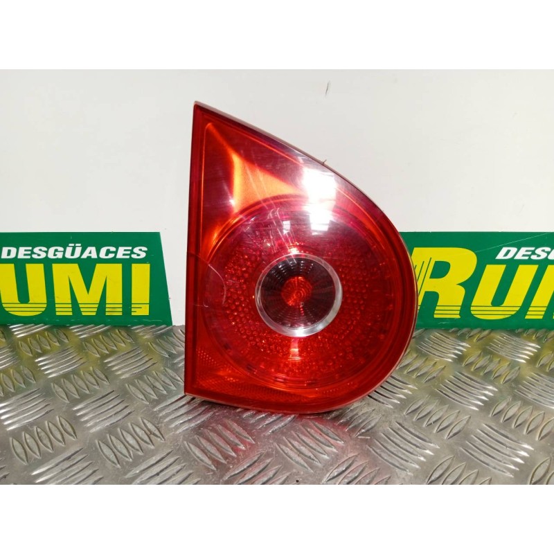 Recambio de piloto trasero izquierdo interior para volkswagen golf v berlina (1k1) highline referencia OEM IAM 1K6945093 8903170