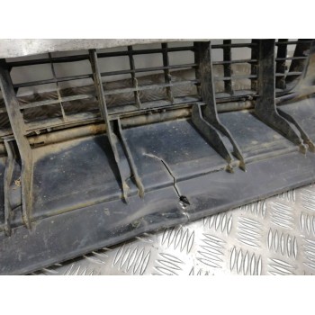 Recambio de paragolpes delantero para audi a6 berlina (4b2) referencia OEM IAM 4B0807111B 4B0807109P 