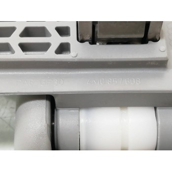 Recambio de no identificado para audi a4 avant (8w5) básico referencia OEM IAM  AGARRADEROS 4M0857607 4M0857608 4M0857607A