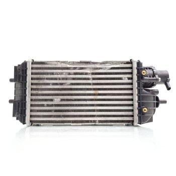 Recambio de intercooler para hyundai i20 (bc3) klass referencia OEM IAM 2827007350  