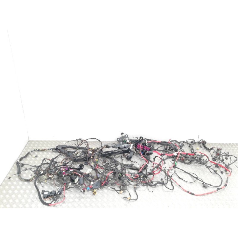 Recambio de no identificado para audi a4 avant (8w5) básico referencia OEM IAM   