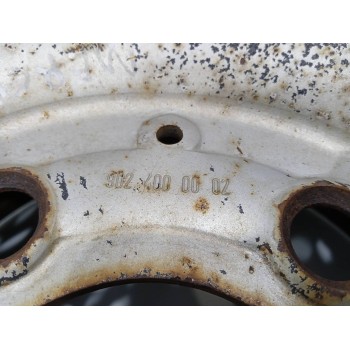 Recambio de llanta para mercedes-benz sprinter (w901,w904) caja cerr. referencia OEM IAM 9024000002  