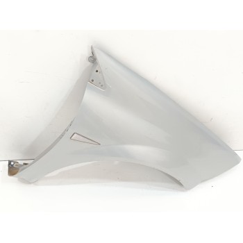 Recambio de aleta delantera derecha para renault megane ii classic berlina confort authentique referencia OEM IAM 8200011077  