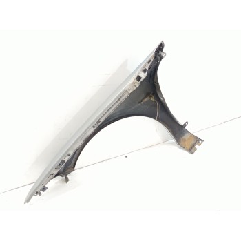 Recambio de aleta delantera derecha para renault megane ii classic berlina confort authentique referencia OEM IAM 8200011077  