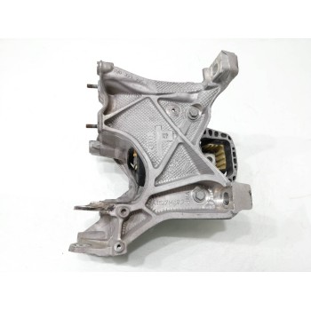 Recambio de soporte motor izquierdo para audi a4 avant (8w5) básico referencia OEM IAM 8W0199371AT 8W0399295E 